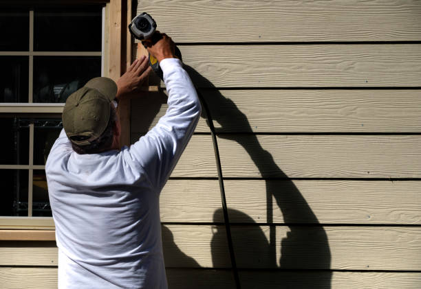 Best Storm Damage Siding Repair  in The Galena Territory, IL